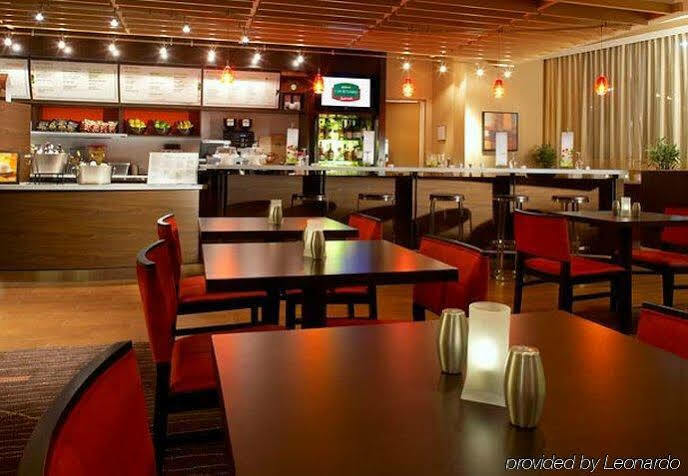 Courtyard Pittsburgh Settlers Ridge/Robinson Township Hotell Imperial Exteriör bild